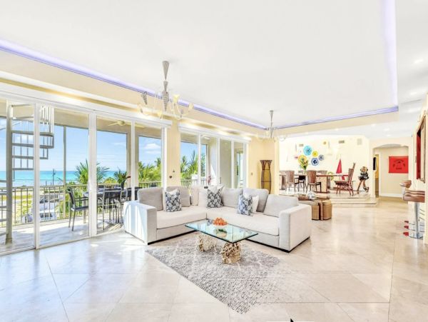 Luxurious Penthouse with Ocean Views in Islamorada
